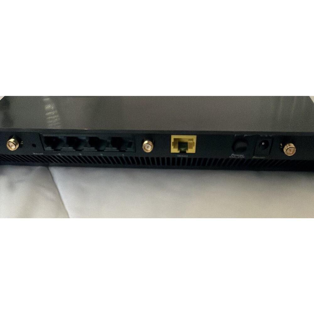 NETGEAR Nighthawk AC1750 Smart WiFi Router R6700 - Picture 7 of 11